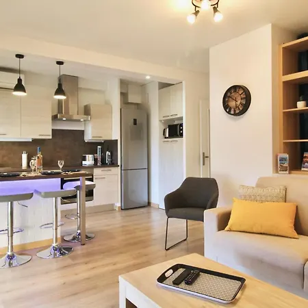 Apartment Cosy And Quiet In Cannes
