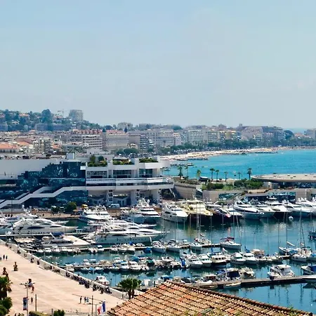 Cosy And Quiet In Apartment Cannes